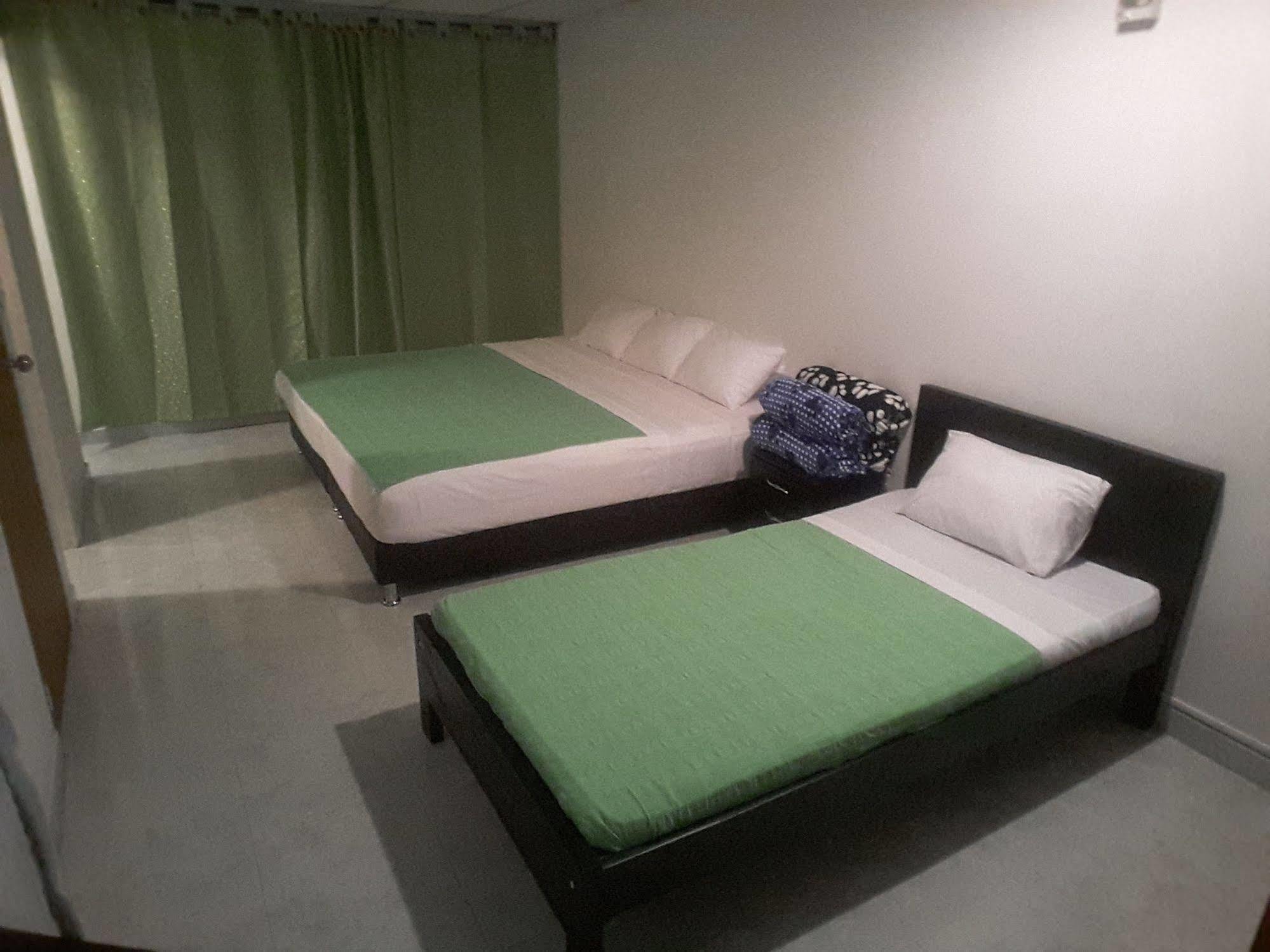 Hostal Deluxe Santander Manizales Exterior foto