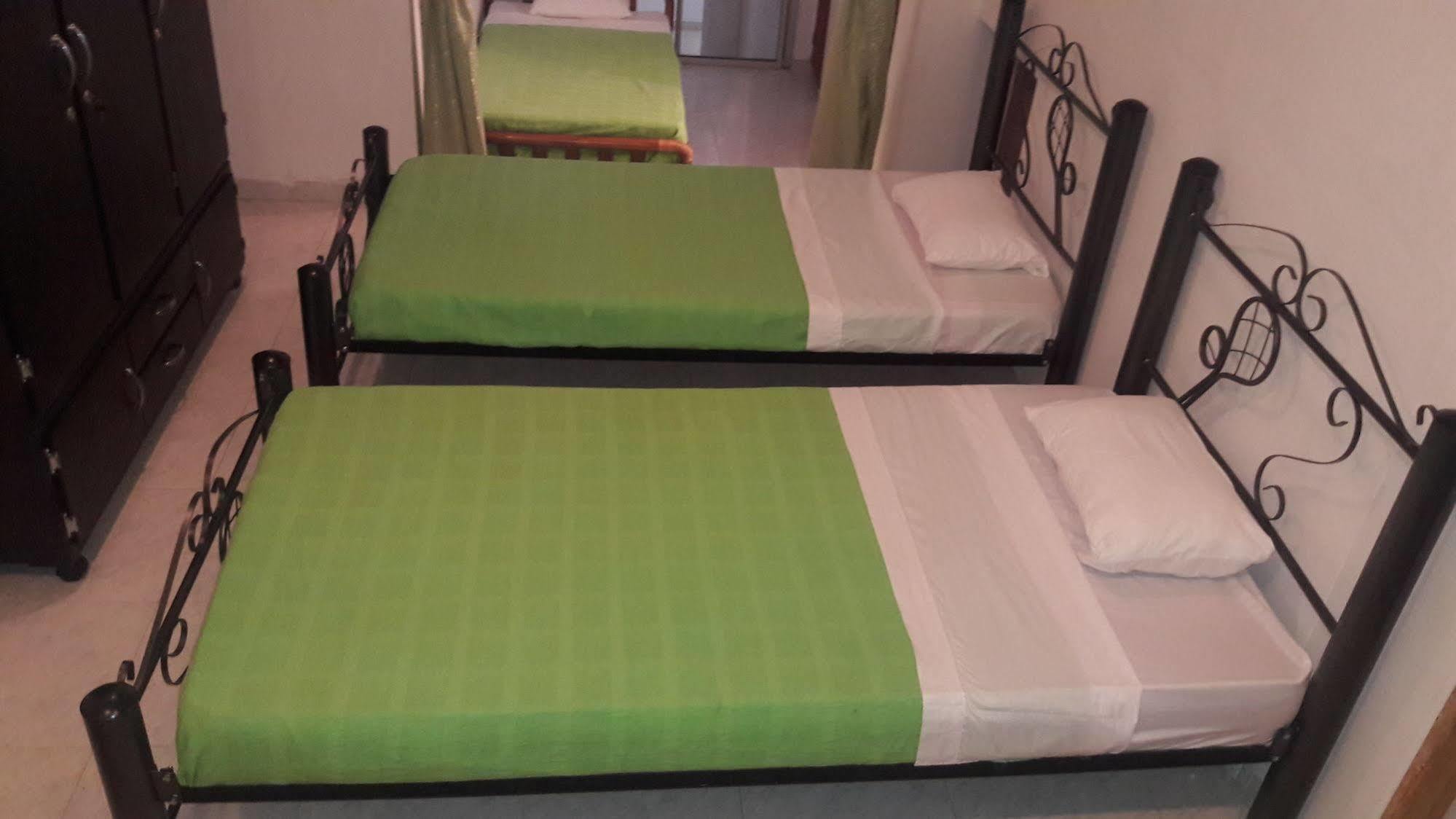 Hostal Deluxe Santander Manizales Exterior foto